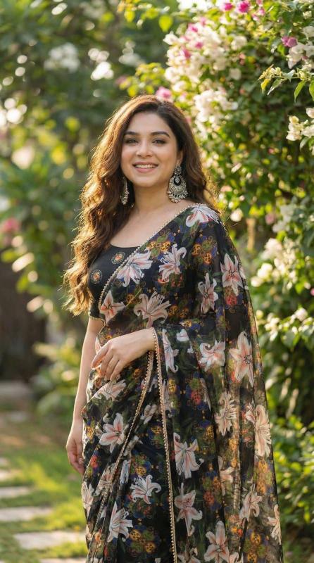 Svara digital print saree wholesalers online